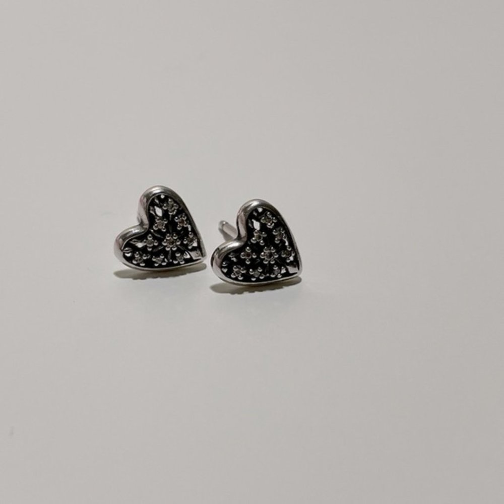 PANDORA Hearts of Winter Snowflake Earrings